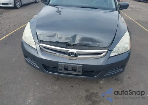 2006 Honda Accord 2.4 Lx из США, поврежденный, VIN 1HGCM56456A061681